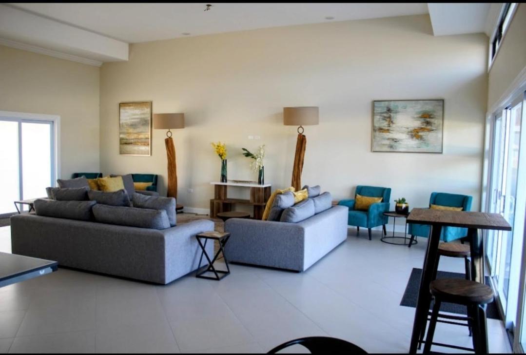 Paradise Oasis At Oceanpointe - Pool And Free Parking Lucea Ngoại thất bức ảnh